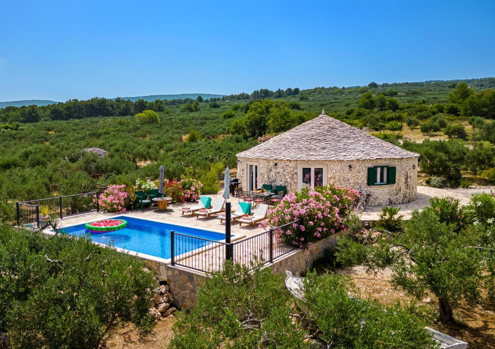 Island Getaway - Heritage House Mirca  Экстерьер фото