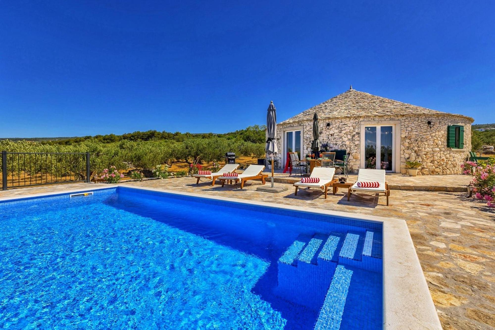 Island Getaway - Heritage House Mirca  Экстерьер фото